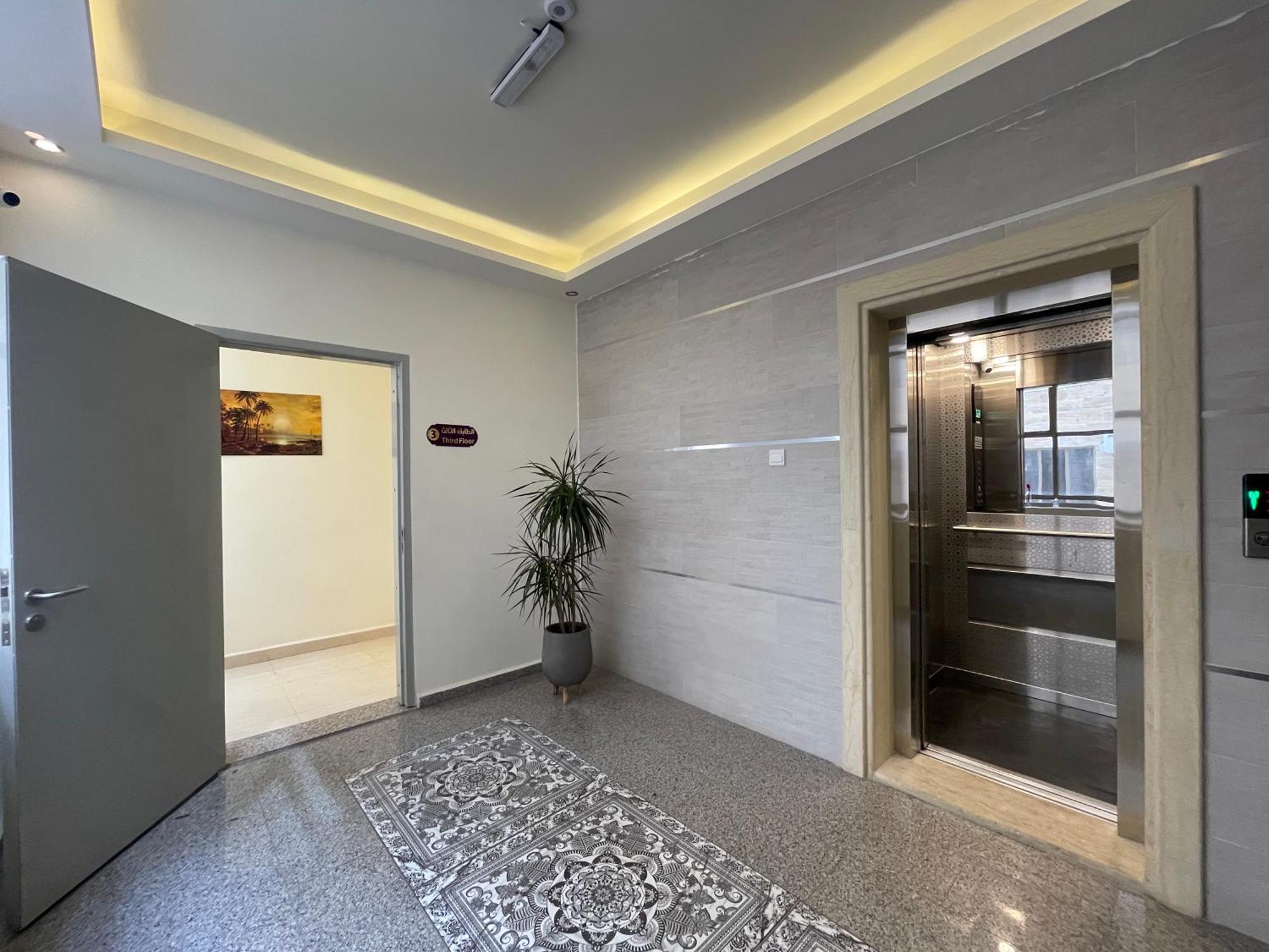 Aster Hotel Akaba Buitenkant foto