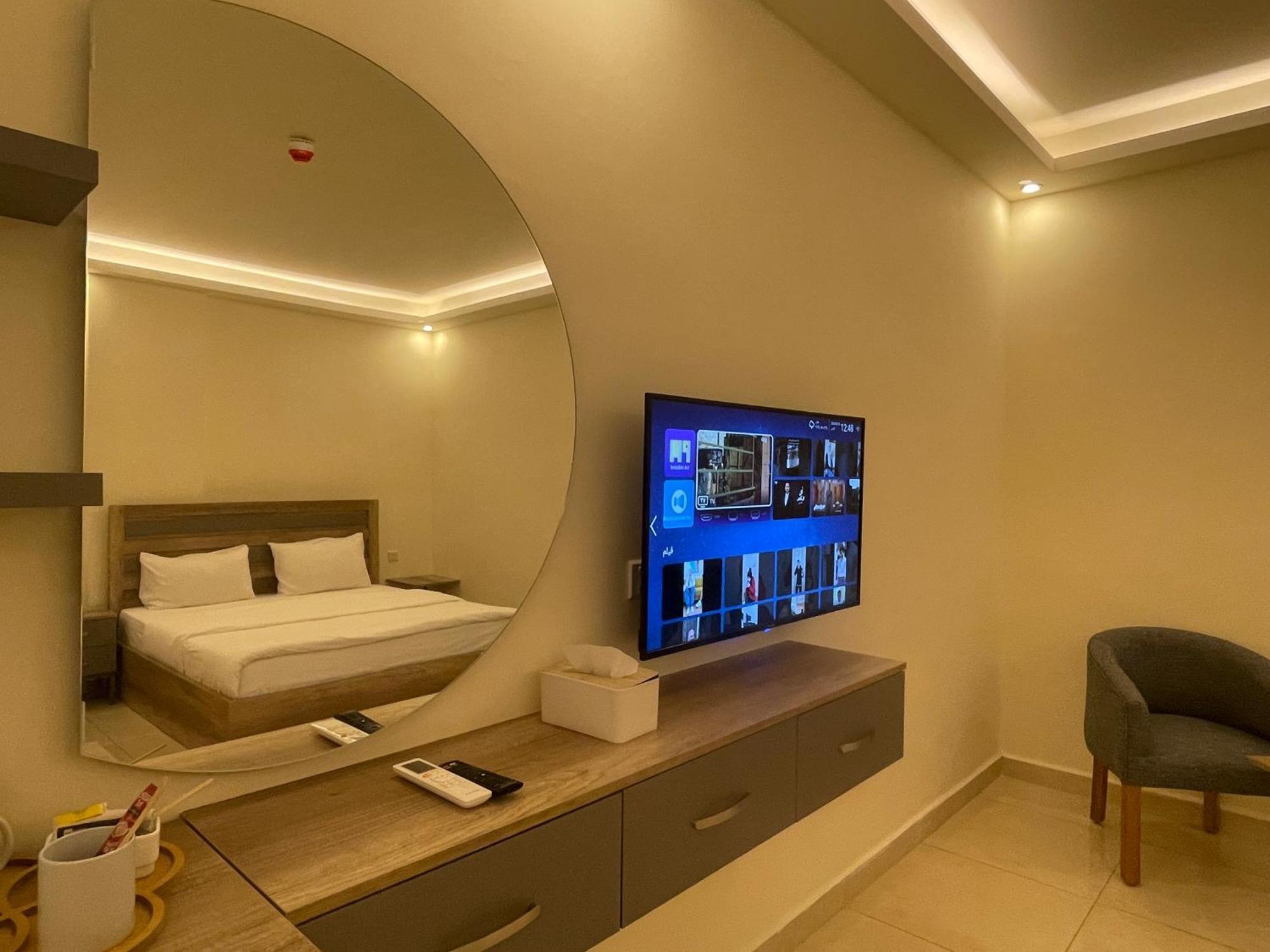 Aster Hotel Akaba Buitenkant foto