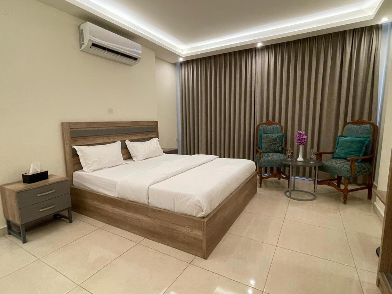 Aster Hotel Akaba Buitenkant foto