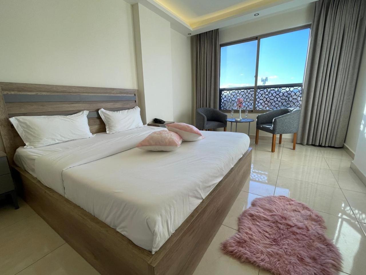 Aster Hotel Akaba Buitenkant foto